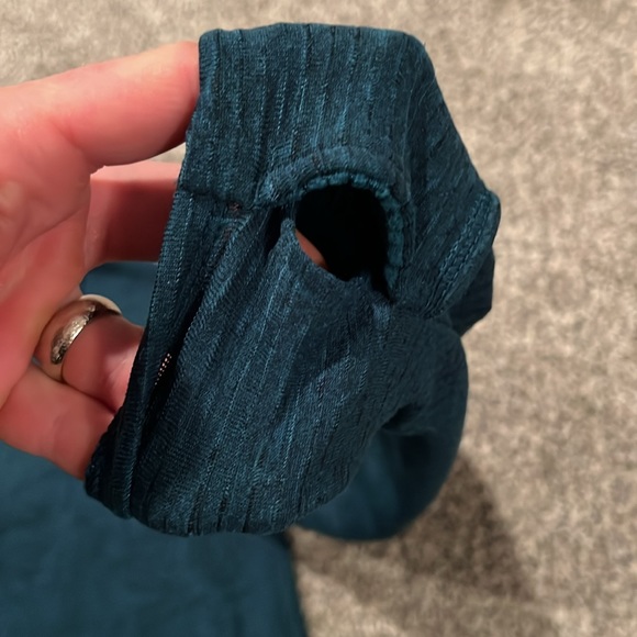 Nike 1/4 Zip Dri-Fit Running Pullover - Picture 5 of 6